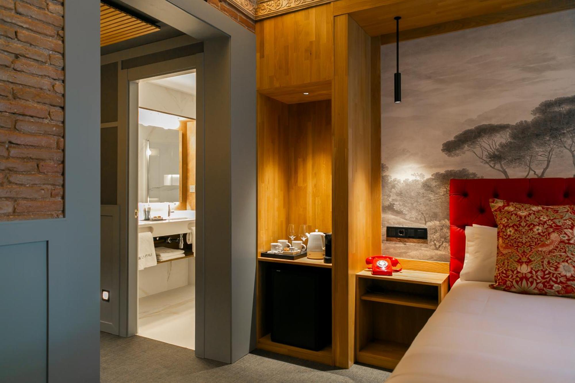 Hotel La Pau 4 Sup Барселона Экстерьер фото