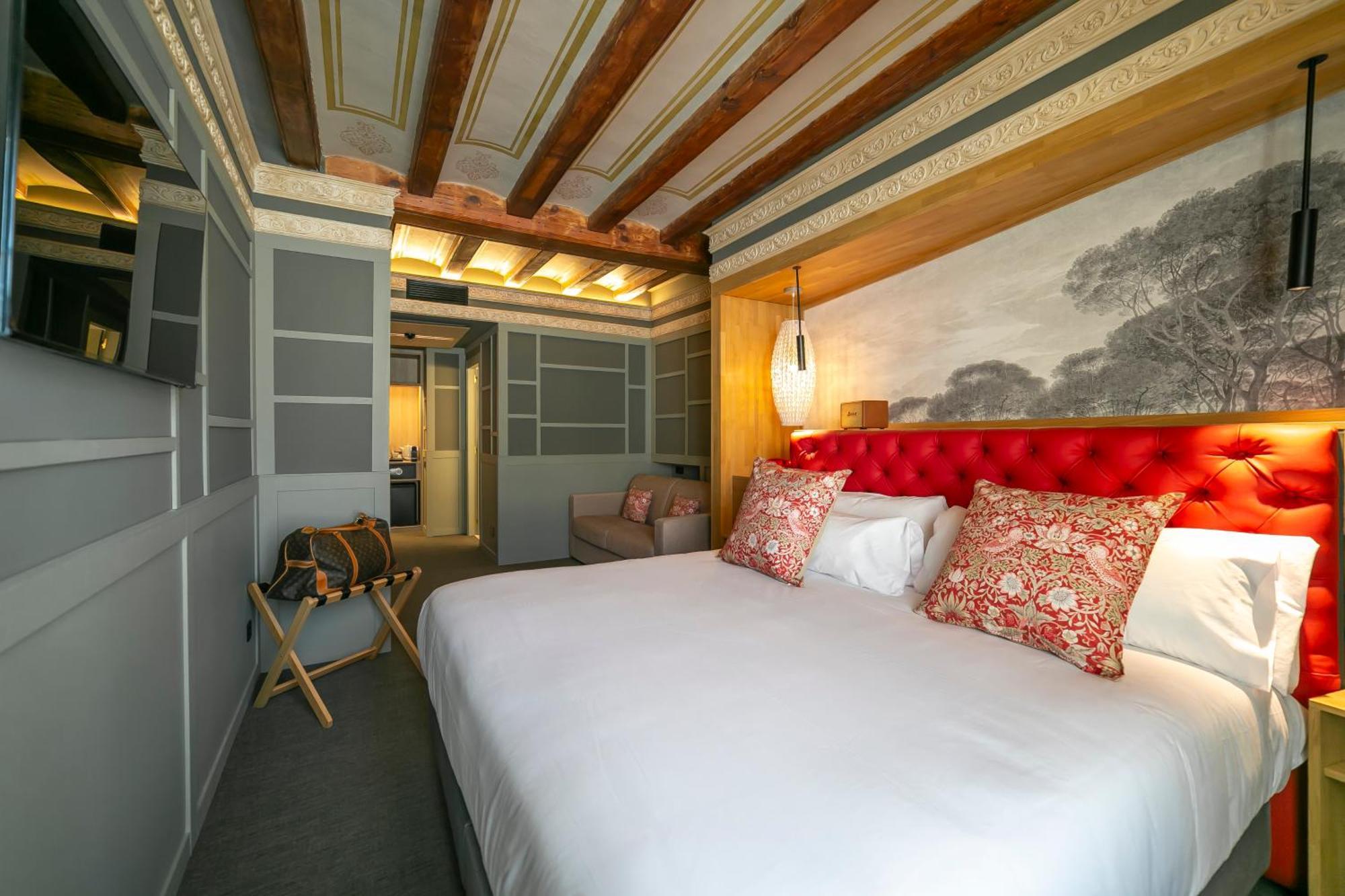 Hotel La Pau 4 Sup Барселона Экстерьер фото