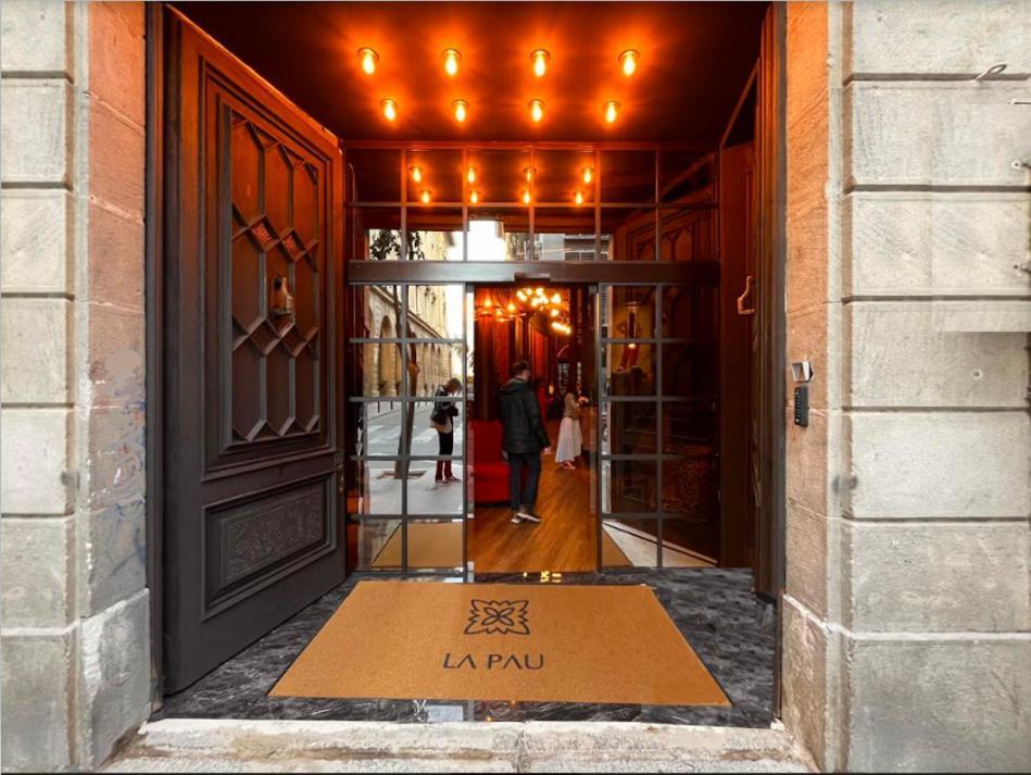 Hotel La Pau 4 Sup Барселона Экстерьер фото