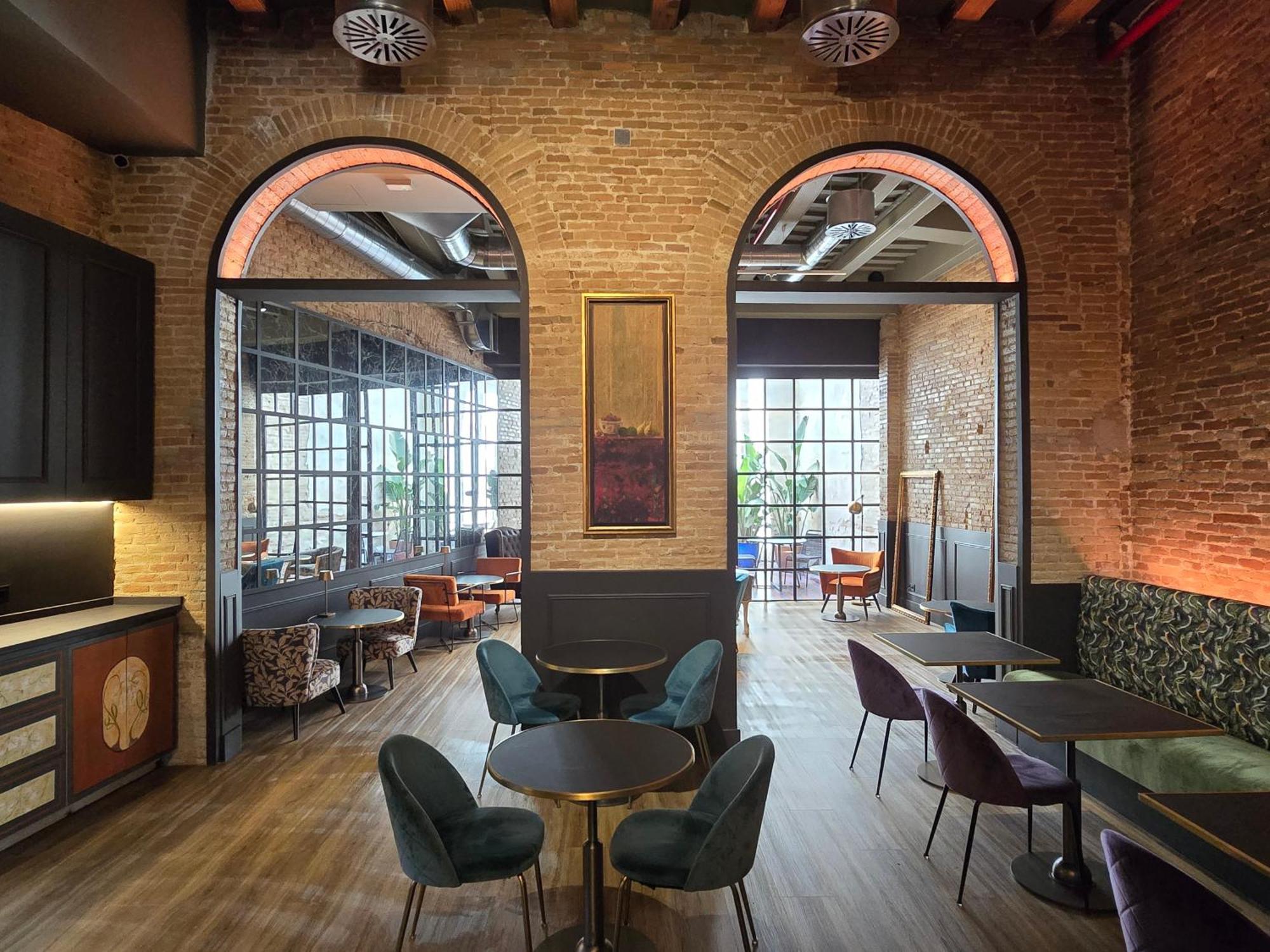 Hotel La Pau 4 Sup Барселона Экстерьер фото